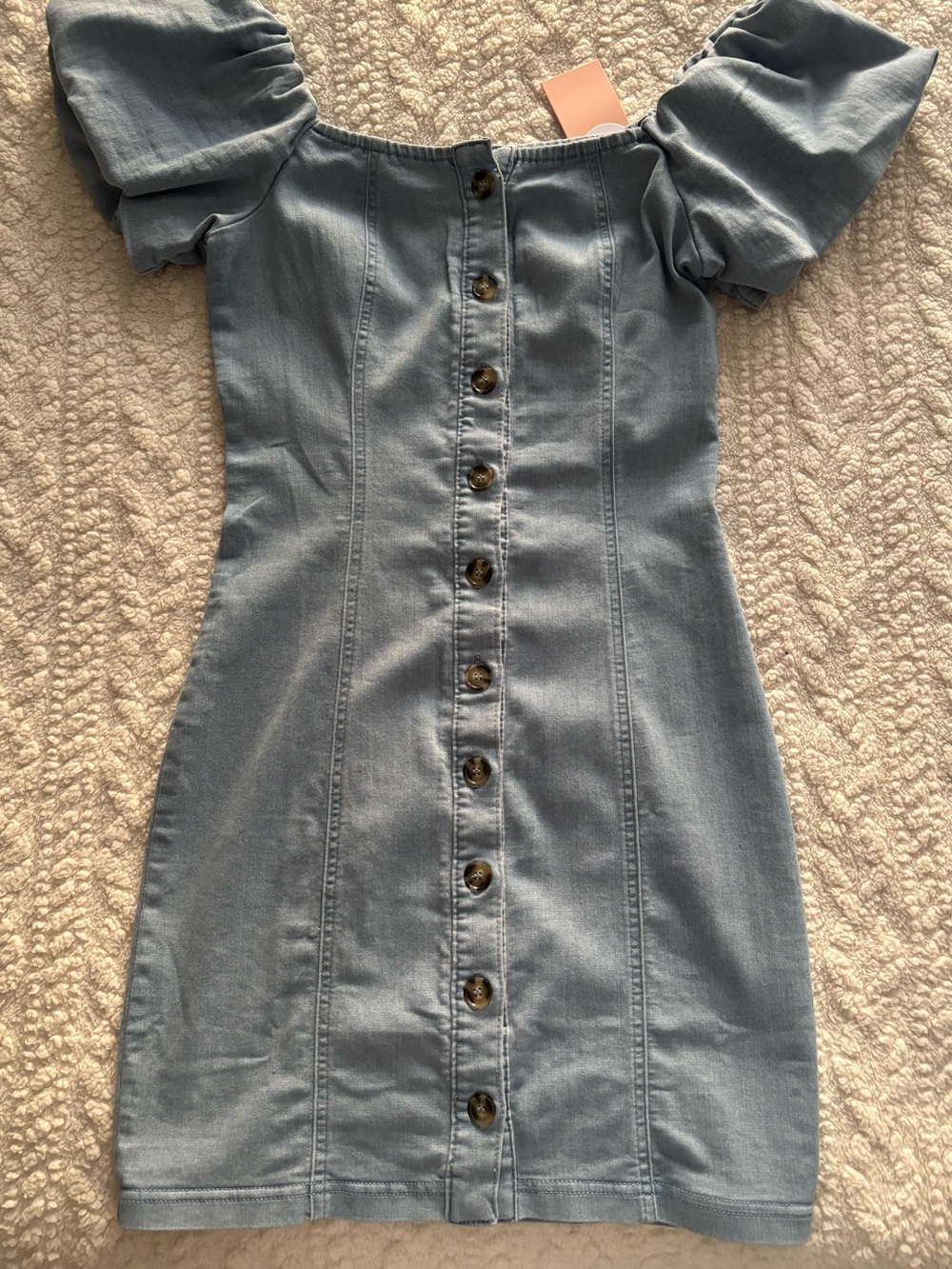 Light Blue Button-Front Puff Sleeve Denim Dress - Picture 3 of 3